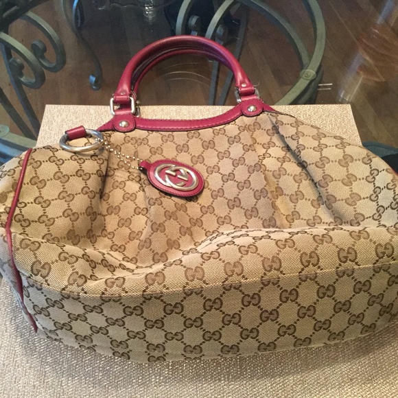 Gucci Sukey Handbag - Picture 1 of 8